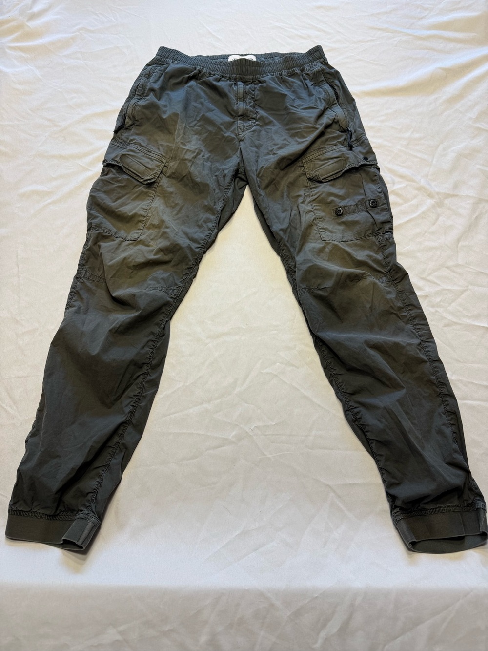 Stone Island Men's Cargo Pants in Dark Gray